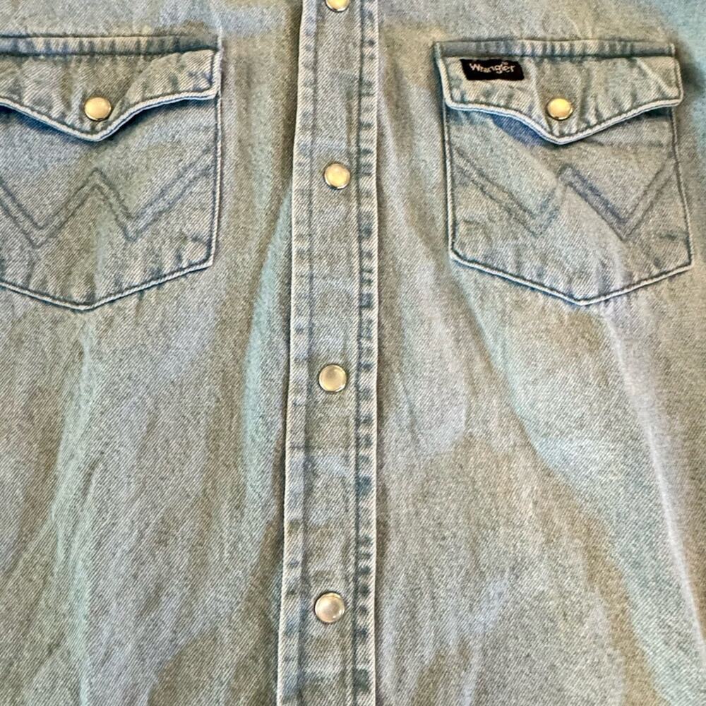 Vintage Wrangler Classic Denim Pearl Snap Shirt, Youth Large Western, Retro - Picture 4 of 9